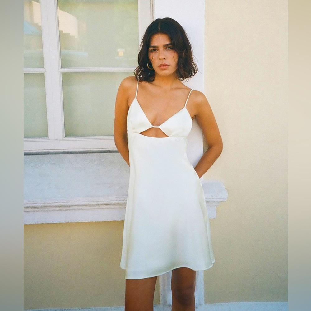 ZARA 🤍 SATIN CUT OUT DRESS/ NWT/ Size XL